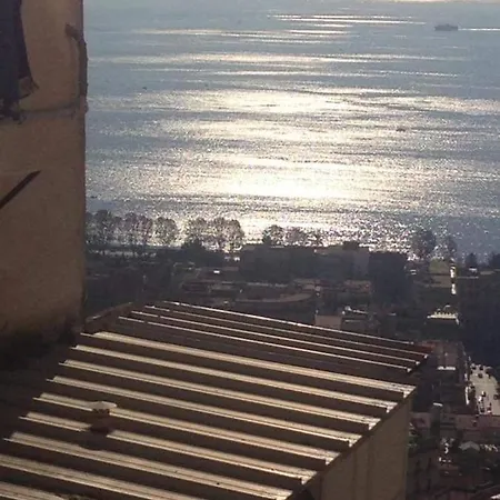 La Casa Del Sole נאפולי